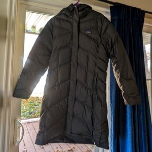 Patagonia Down With It Parka - W's XL - Forge Gray